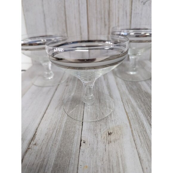 Champagne Glasses 3 3/8" Stemmed Set of 4 Silver Bands - Picture 3 of 6